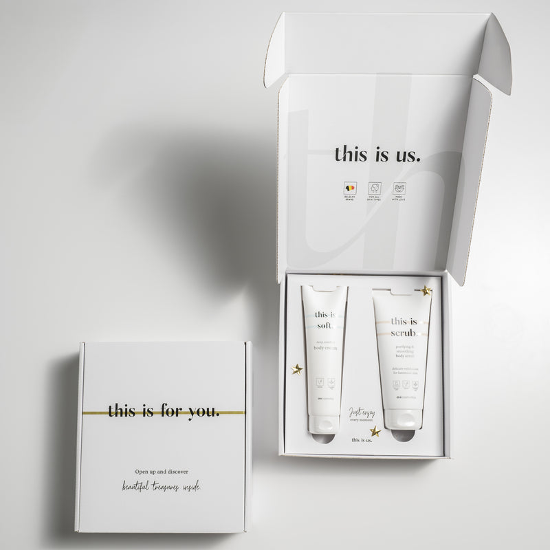 Cadeauset 'this is us.' body scrub (200ml) + body cream (150ml)